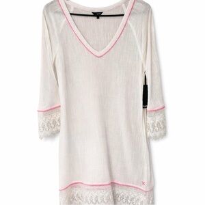 Hurley White Top with Subtle Pink Trim